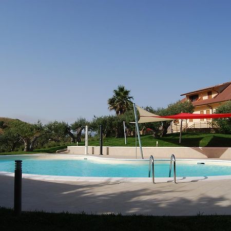 Bed and Breakfast In Sicilia Da Ciro Vita Экстерьер фото
