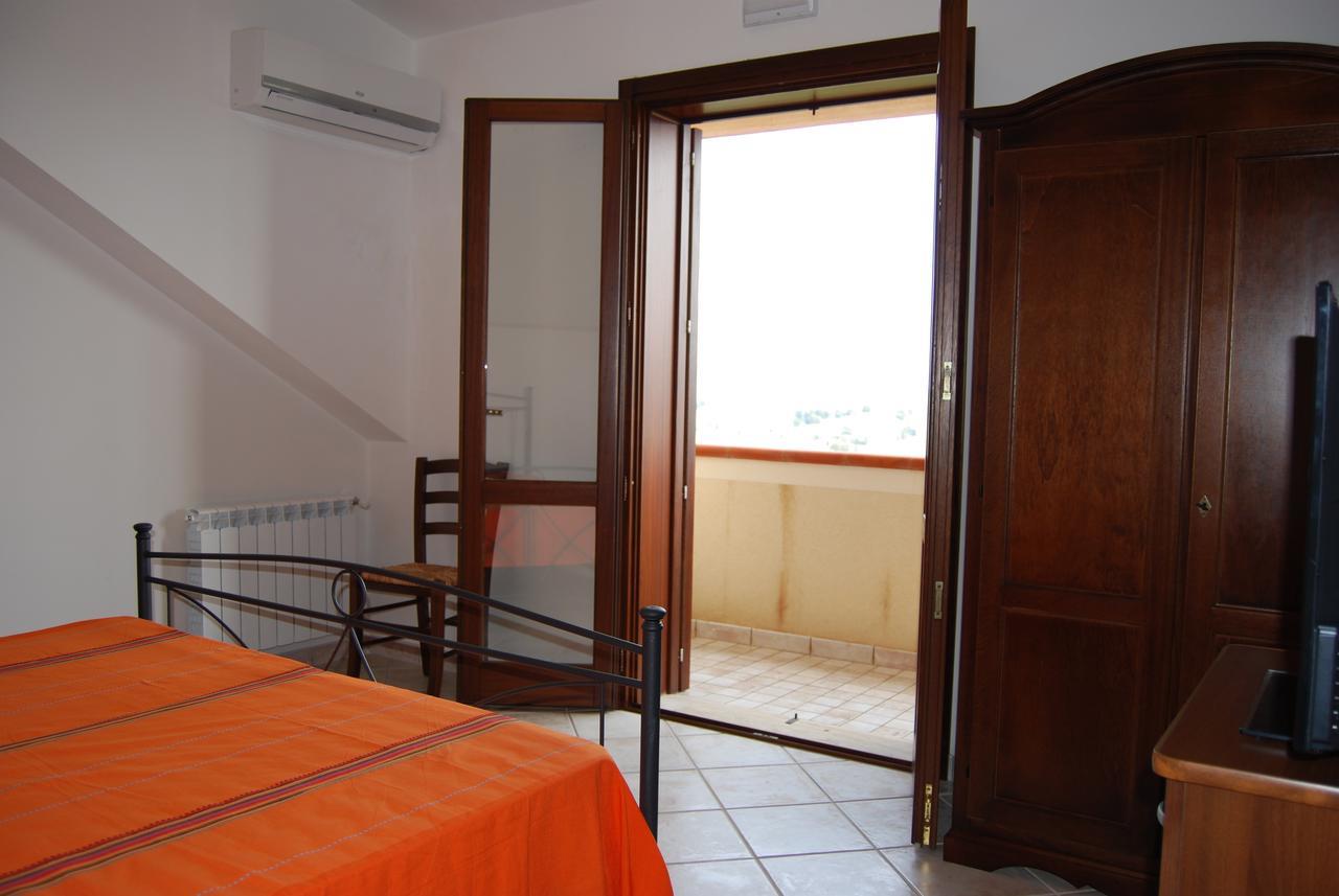 Bed and Breakfast In Sicilia Da Ciro Vita Экстерьер фото